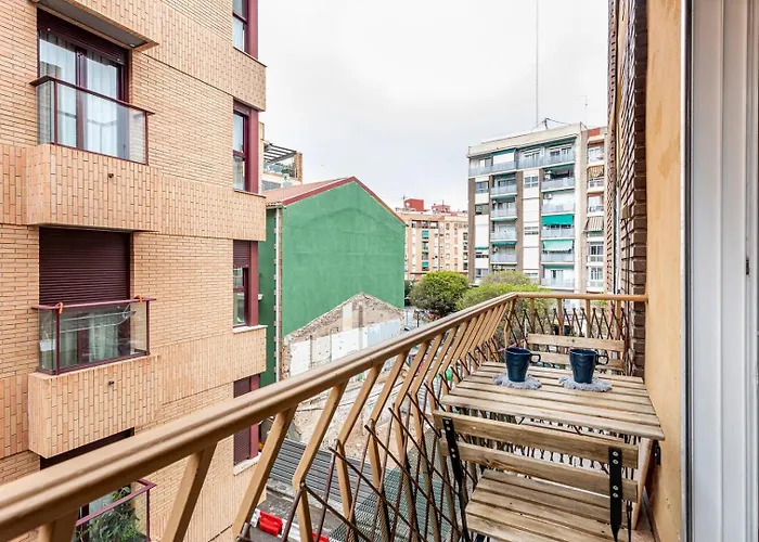 Guestready - Next To The Port Of